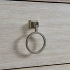 Ensemble de chambre à coucher en bois massif Mantalia, lit à panneaux, commode, miroir, 2 tables de chevet et banc, champagne