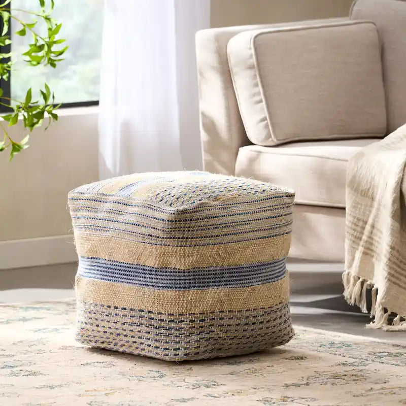 Pouf en tissu bohème fait main Caiman par